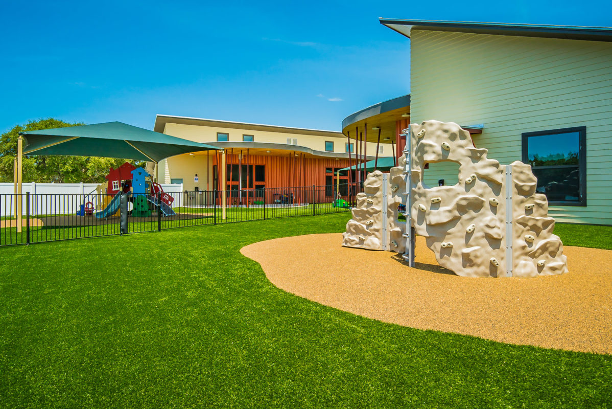 Stepping Stone School at Plum Creek / Buda