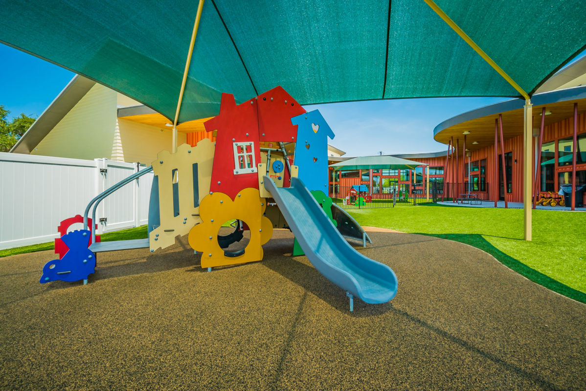 Stepping Stone School at Plum Creek / Buda